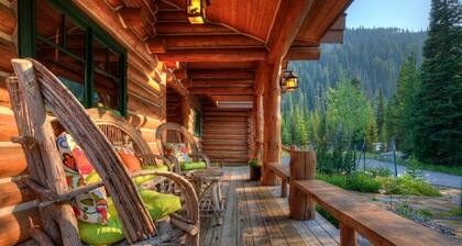 ** UUSI ** Tilava, hiihtoon sopiva mökki minuutin päässä Big Sky Resort -palveluista