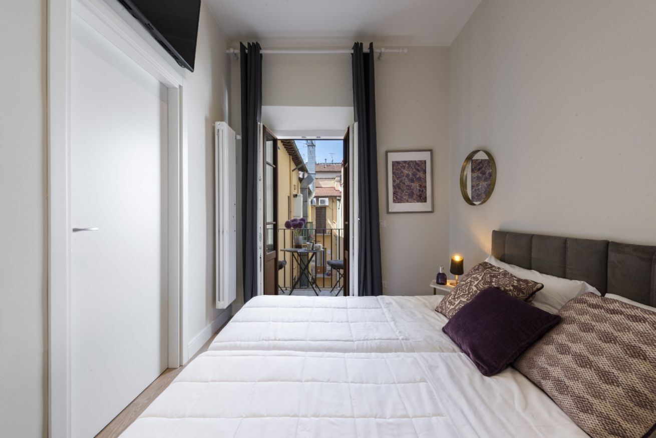 4 Schlafzimmer, Schreibtisch, Bügeleisen/Bügelbrett, WLAN