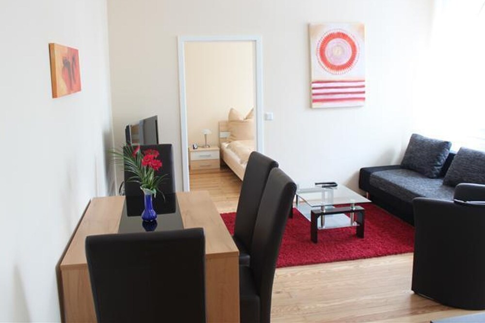 Albertus 2 - 1 bedroom - air conditioned - Albert House