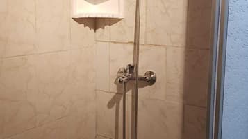 Design Apartment | Bathroom shower