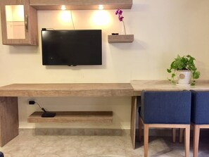 Interior - The Royal Luxury King Terrace 1 (Amman)