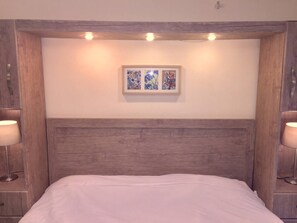 1 habitación, tabla de planchar con plancha y internet gratis 