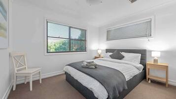 2 bedrooms, desk, iron/ironing board, travel cot