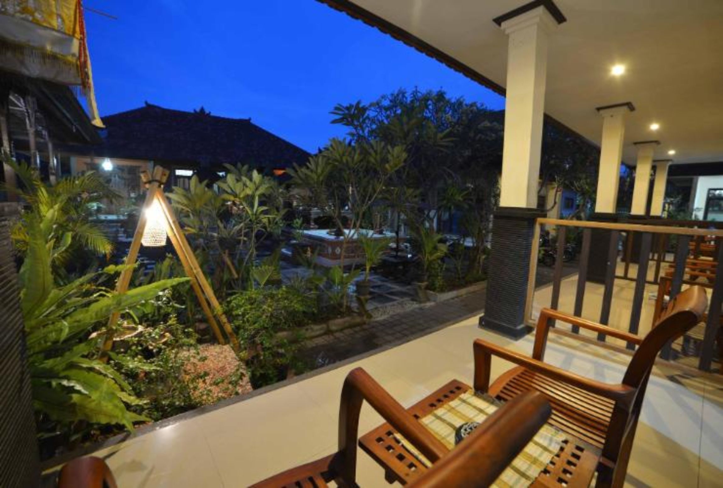 Private Room in Balinese House, Poppies Lane, Legian Kuta Near Beach (SNTH)