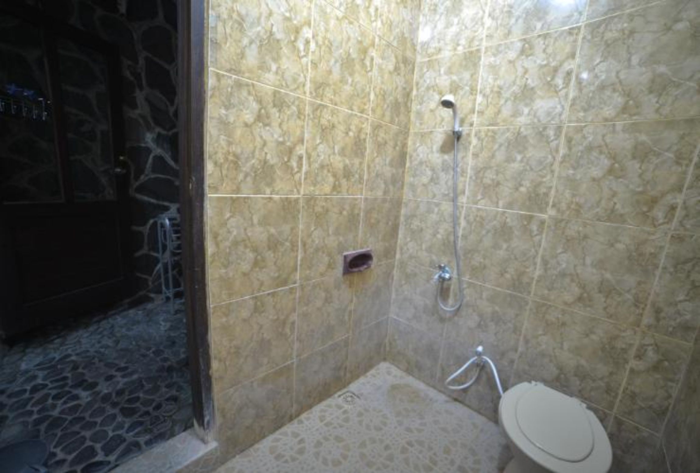 Private Room in Balinese House, Poppies Lane, Legian Kuta Near Beach (SNTH)