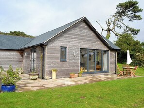 Exterior - 2 bedroom accommodation in Nancherrow, near Penzance (Nancherrow, near Penzance)