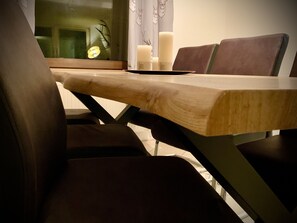 Dining - Small, cozy, family-friendly holiday home (Somplar)