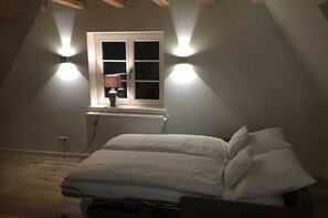 2 makuuhuonetta, Wi-Fi, vuodevaatteet