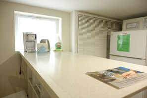 Interior - ⭐️ Best NYC Studio✈️EWR Airport Layover+Free Parking (Hillside)