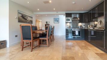 Microwave, oven, dishwasher