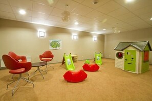 Children’s area - 800m des Remontées! Appart confortable + Sauna (Gresse en Vercors)