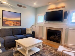TV, DVD player
