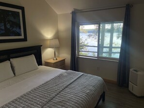 1 bedroom, iron/ironing board, Internet, bed sheets