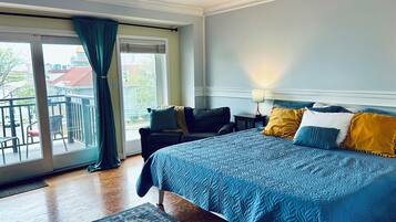 2 多间卧室、办公桌、熨斗/熨衣板、免费 WiFi