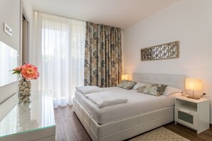 3 soverom, lydisolert, strykejern/-brett og wi-fi