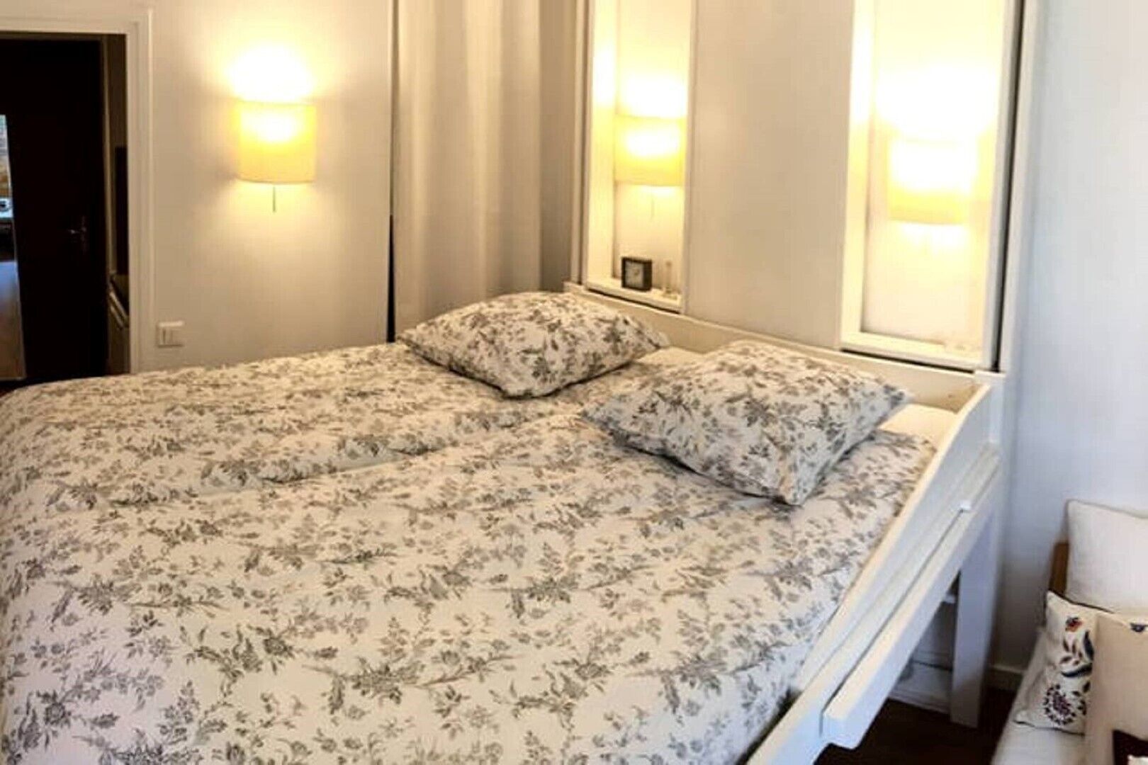 Lovely flat near Eiffel Tower and Invalides (2)