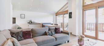 First IN Mountain Chalet A