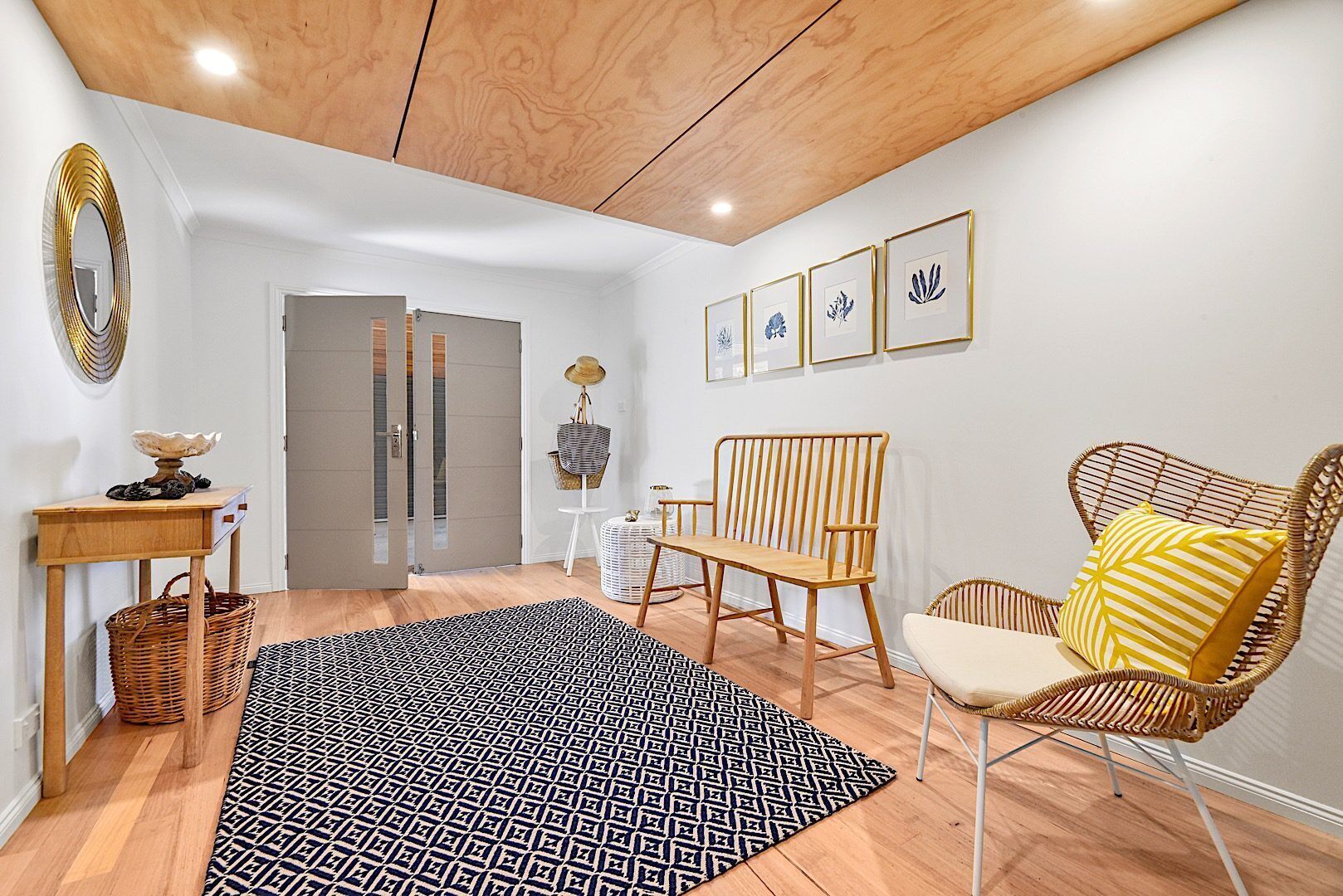 Greens Beach Delight — image 12