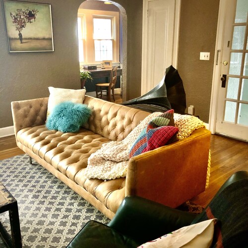 2 Bedroom apartment in Hip Eastown Neighborhood Grand Rapids