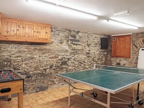 Game room - 2 bedroom accommodation in Fowey (Fowey)