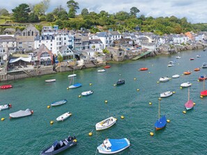 Marina - 2 bedroom accommodation in Fowey (Fowey)