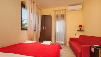 1 makuuhuone, silitysrauta/-lauta, Wi-Fi, vuodevaatteet