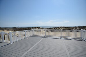 Property grounds - Ocean Club 4011-Oceanfront 40th St, Free WiFi, W/D, AC (Ocean City)