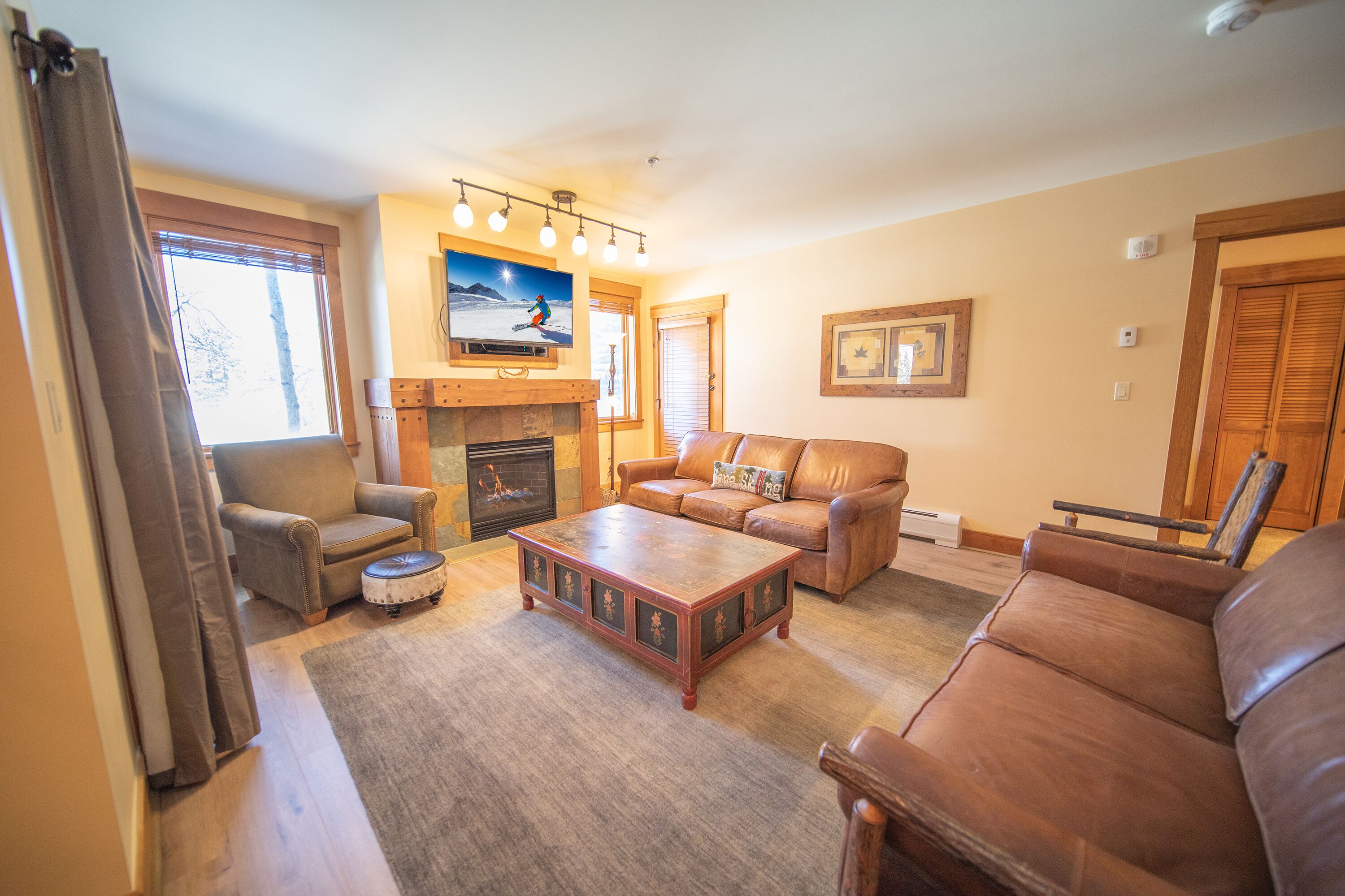 Wrap-Around Deck, Path to Best Pool in Keystone!