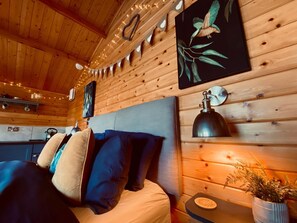 Interior - Special Lakeside Hideaway | For Two | with Hot Tub | Kingfisher Lakes Glamping (Brandesburton)