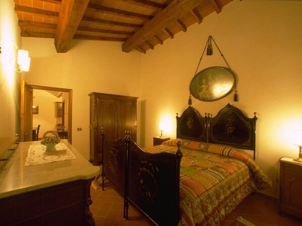 1 makuuhuone, silitysrauta/-lauta, Wi-Fi, vuodevaatteet