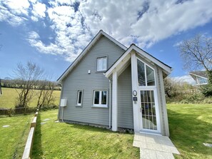 Exterior - Trewhiddle Villa 17 -  a trewhiddle that sleeps 7 guests  in 4 bedrooms (Saint Austell)