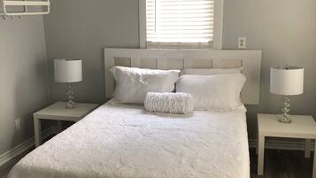 2 chambres, fer et planche Ă repasser, Wi-Fi, draps fournis