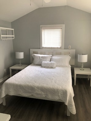 2 chambres, fer et planche Ă repasser, Wi-Fi, draps fournis
