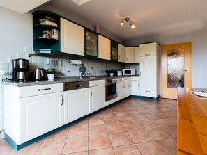 Køleskab, mikrobølgeovn, ovn, opvaskemaskine