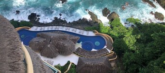 Spectaculaire Condo rénové en bord de mer à Ixtapa / Zihuatanejo