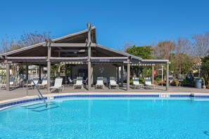 Beheizter Pool