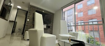 SUPERHOST APARTAMENTO EXCELENTE UBICACION ORQUIDEA