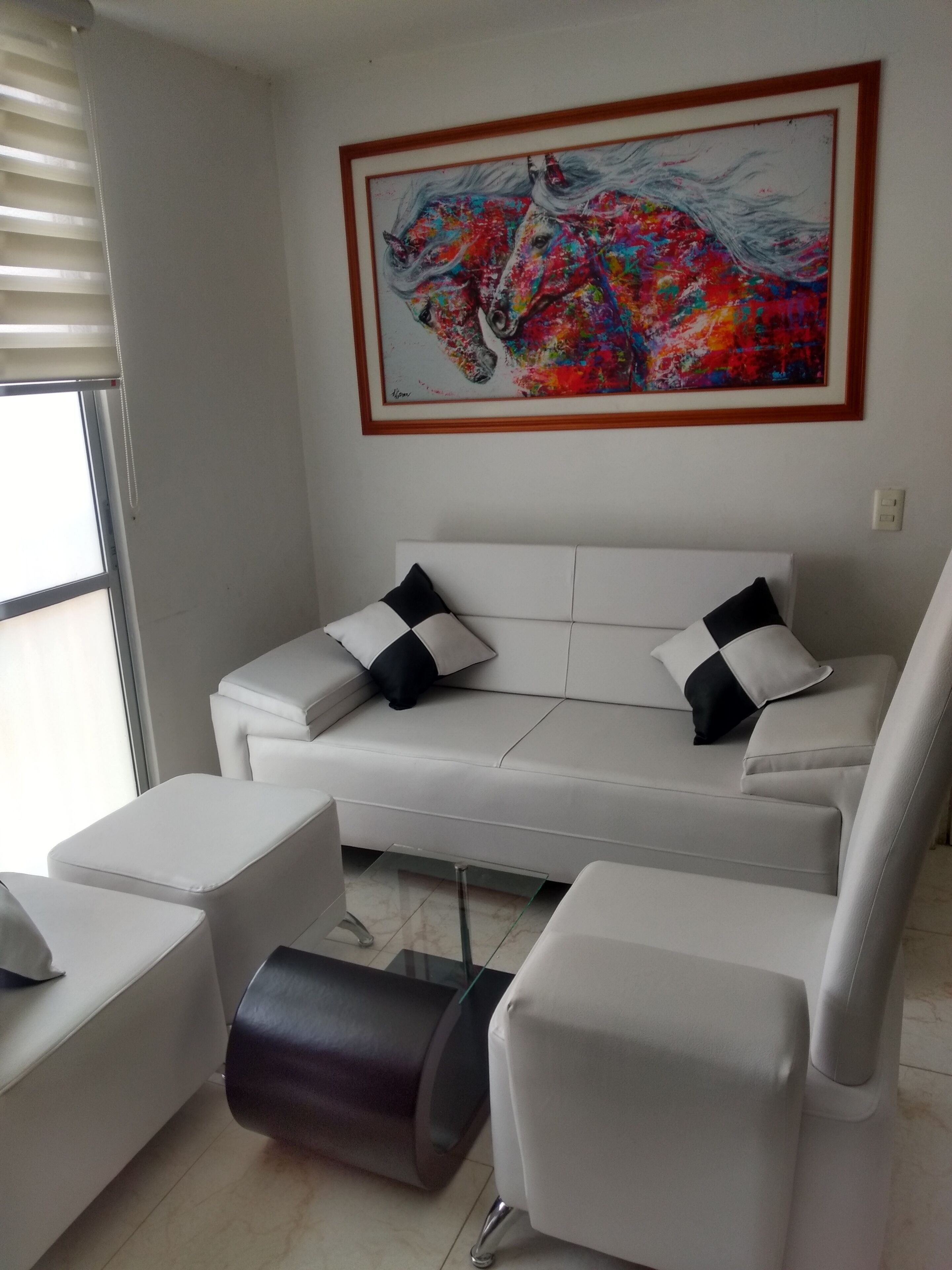 SUPERHOST APARTAMENTO EXCELENTE UBICACION ORQUIDEA