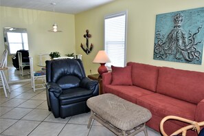 Interior - Sunchase 310 by Bender Vacation Rentals (Gulf Shores)