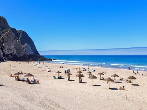 Am Strand, Strandtücher