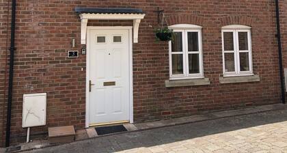 3 Crown Barton - Glastonbury