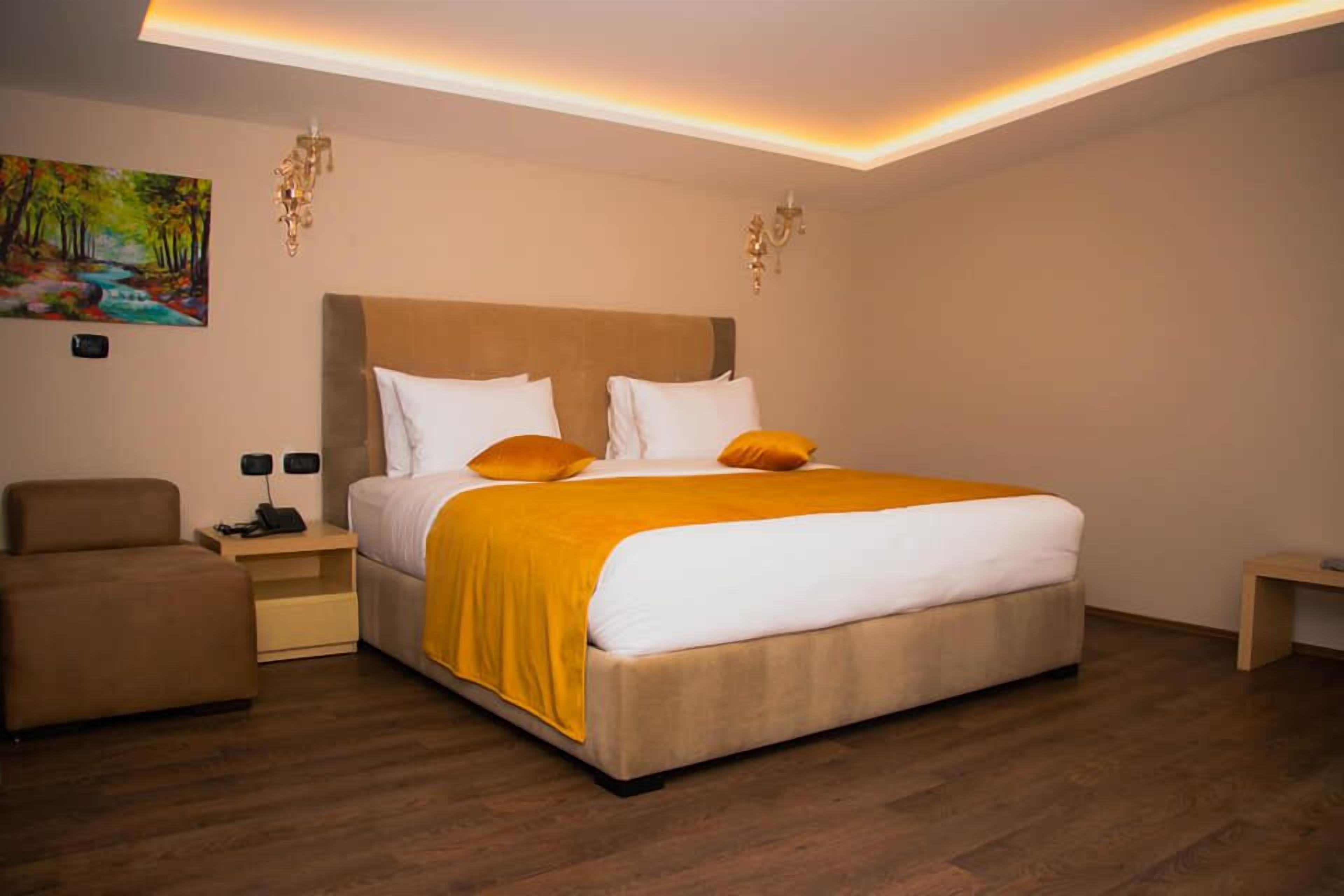 junior suite | 1 bedroom, premium bedding, minibar, in-room safe