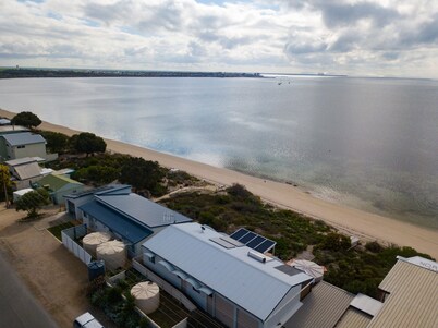 BLISS      Absolute Beachfront with uninterrupted views
