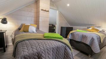 4 makuuhuonetta, internet