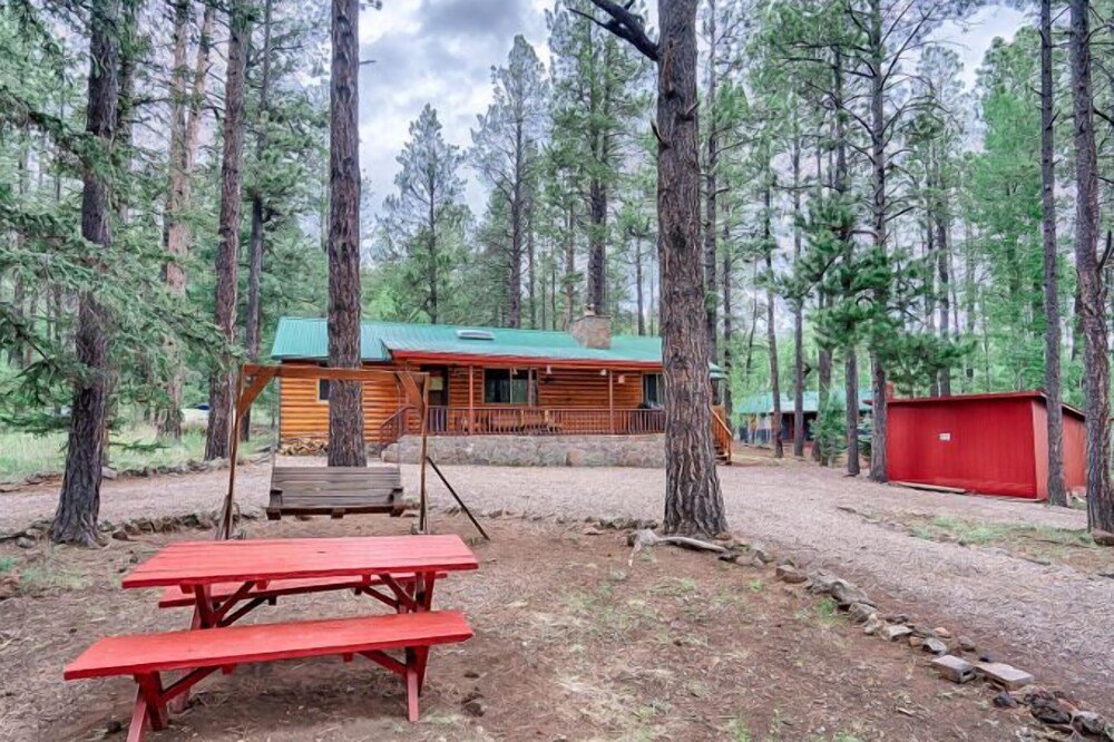 Greer's Morning Glory Cabin