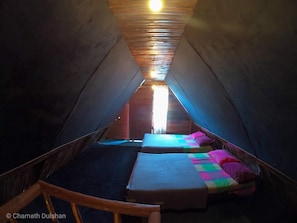 2 chambres, coffres-forts dans les chambres, Wi-Fi, draps fournis