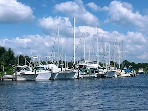 Marina/club náutico