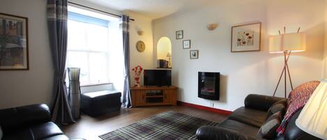 Tv, tv-spel, dvd-spelare och böcker