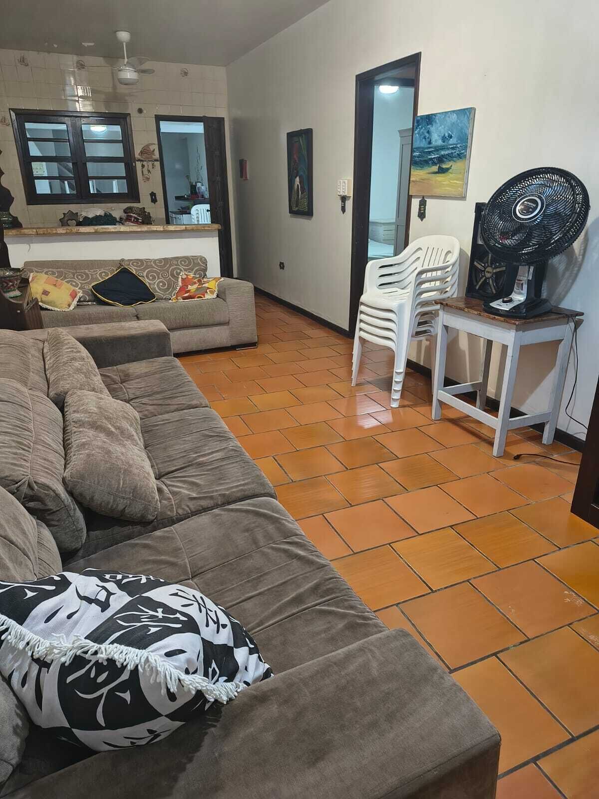 LED-TV, DVD-spiller og stereoanlegg