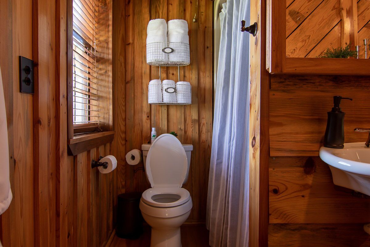 Beautiful Coulples Cabin! 26 minutes north of Hochatown! 